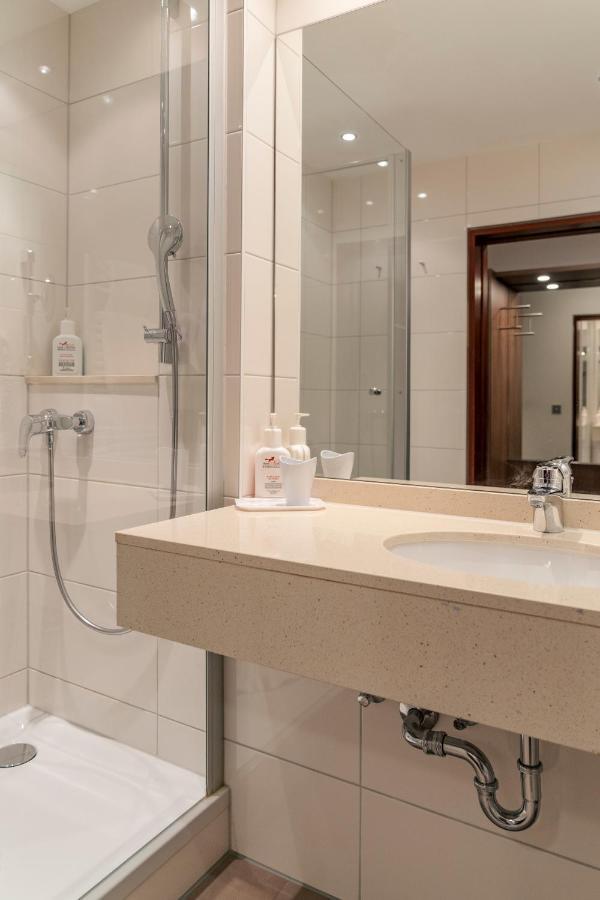 Hotel Fuchsen Kirchheim unter Teck Ngoại thất bức ảnh